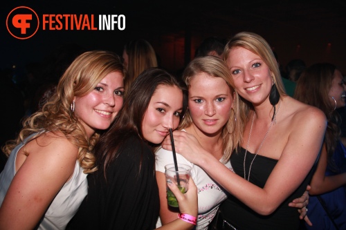 Sfeerfoto Groove Garden Indoor - zaterdag 26 november 2011