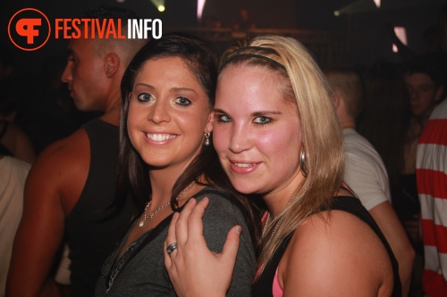 Sfeerfoto Groove Garden Indoor - zaterdag 26 november 2011