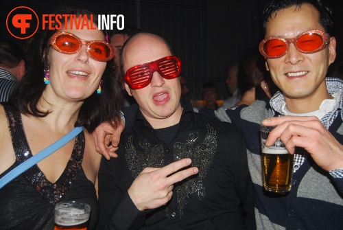 Sfeerfoto Neon Glitter Kerstbal - 24/12 - Effenaar