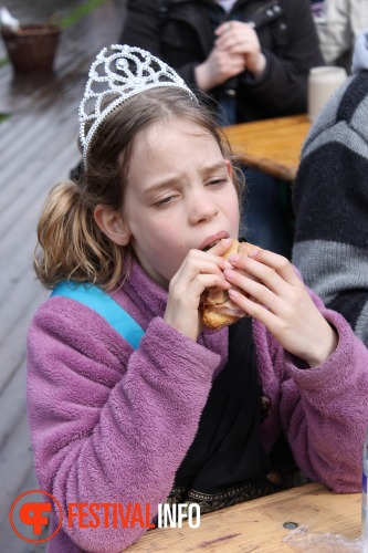 Sfeerfoto Elf Fantasy Fair Haarzuilens - zaterdag 21 april 2012