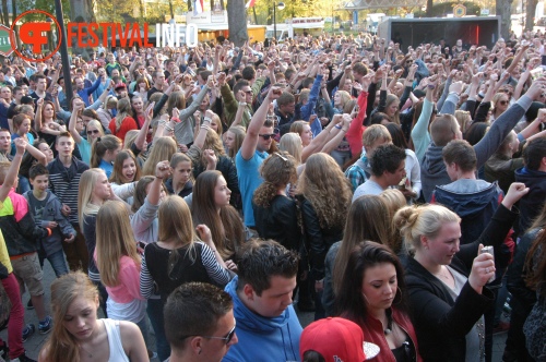 Sfeerfoto Bevrijdingsfestival Drenthe 2013