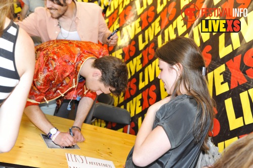Sfeerfoto Pinkpop 2013 - Signeersessies - dag 1