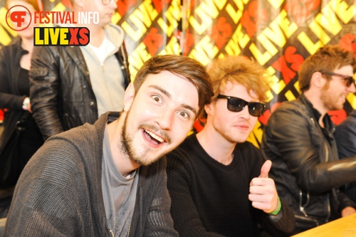 Sfeerfoto Pinkpop 2013 - Signeersessies - dag 1