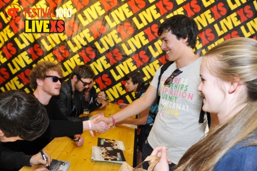 Sfeerfoto Pinkpop 2013 - Signeersessies - dag 1