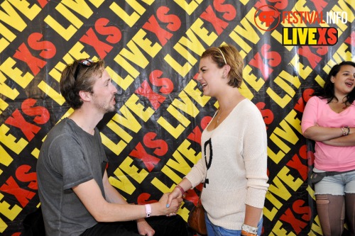 Sfeerfoto Pinkpop 2013 - Signeersessies - dag 2