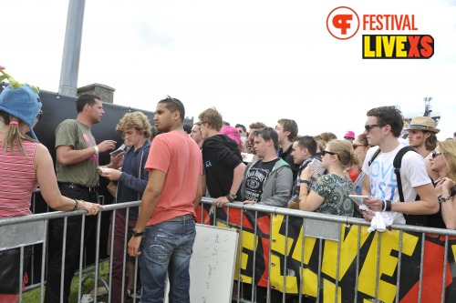 Sfeerfoto Pinkpop 2013 - Signeersessies - dag 2