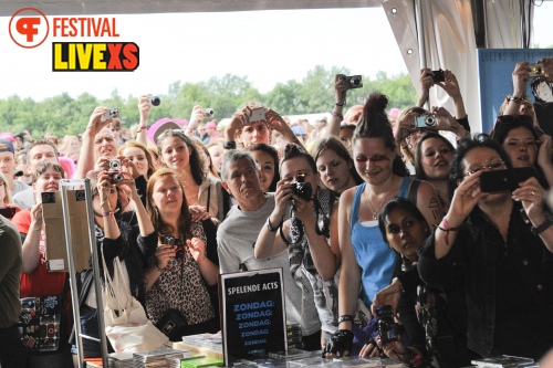 Sfeerfoto Pinkpop 2013 - Signeersessies - dag 2