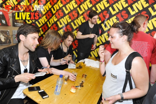 Sfeerfoto Pinkpop 2013 - Signeersessies - dag 3