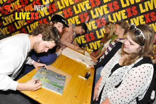 Sfeerfoto Pinkpop 2013 - Signeersessies - dag 3