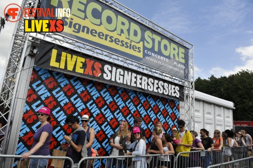 Sfeerfoto Pinkpop 2013 - Signeersessies - dag 3