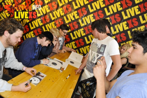 Sfeerfoto Pinkpop 2013 - Signeersessies - dag 3