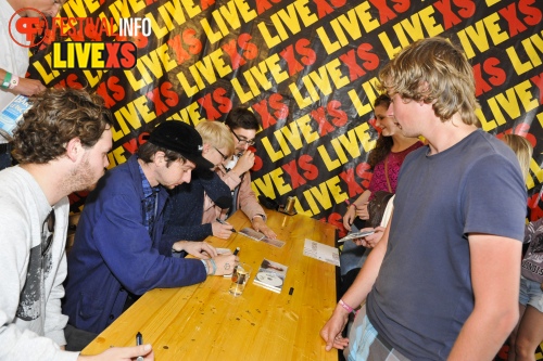 Sfeerfoto Pinkpop 2013 - Signeersessies - dag 3