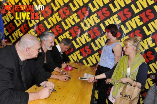 Sfeerfoto Pinkpop 2013 - Signeersessies - dag 3