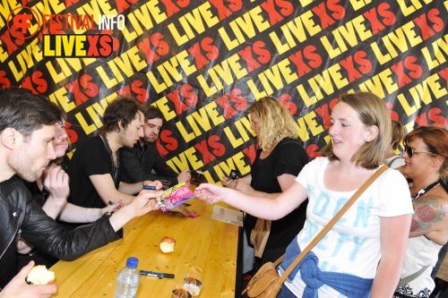 Sfeerfoto Pinkpop 2013 - Signeersessies - dag 3