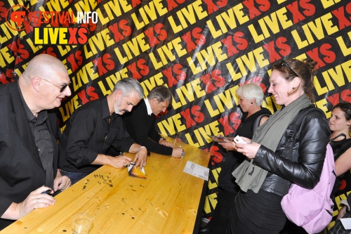 Sfeerfoto Pinkpop 2013 - Signeersessies - dag 3