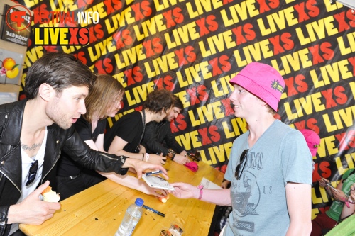 Sfeerfoto Pinkpop 2013 - Signeersessies - dag 3