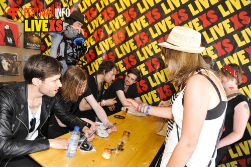 Sfeerfoto Pinkpop 2013 - Signeersessies - dag 3