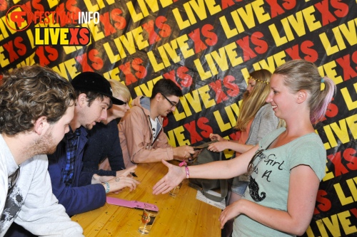 Sfeerfoto Pinkpop 2013 - Signeersessies - dag 3