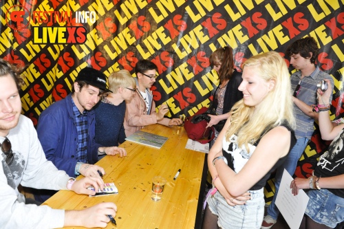 Sfeerfoto Pinkpop 2013 - Signeersessies - dag 3