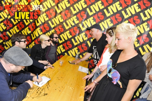 Sfeerfoto Pinkpop 2013 - Signeersessies - dag 3