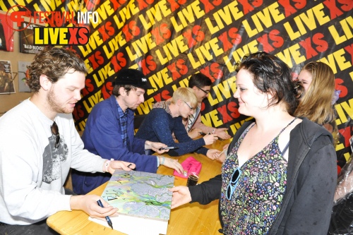 Sfeerfoto Pinkpop 2013 - Signeersessies - dag 3