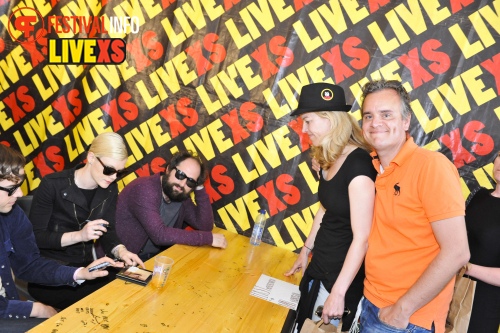 Sfeerfoto Pinkpop 2013 - Signeersessies - dag 3