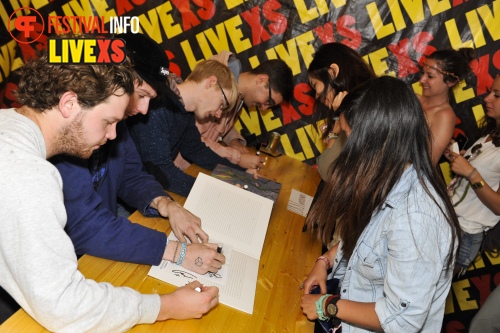 Sfeerfoto Pinkpop 2013 - Signeersessies - dag 3