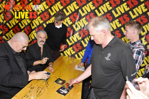 Sfeerfoto Pinkpop 2013 - Signeersessies - dag 3