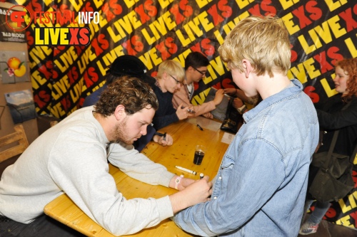 Sfeerfoto Pinkpop 2013 - Signeersessies - dag 3