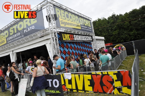 Sfeerfoto Pinkpop 2013 - Signeersessies - dag 3