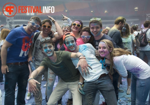 Sfeerfoto Holi Festival Of Colours Amsterdam 2013