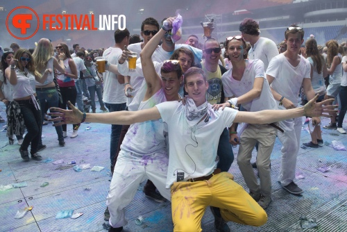 Sfeerfoto Holi Festival Of Colours Amsterdam 2013