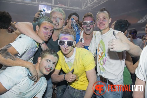 Sfeerfoto Holi Festival Of Colours Amsterdam 2013