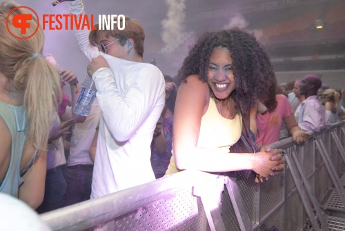 Sfeerfoto Holi Festival Of Colours Amsterdam 2013