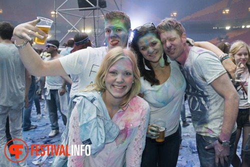 Sfeerfoto Holi Festival Of Colours Amsterdam 2013