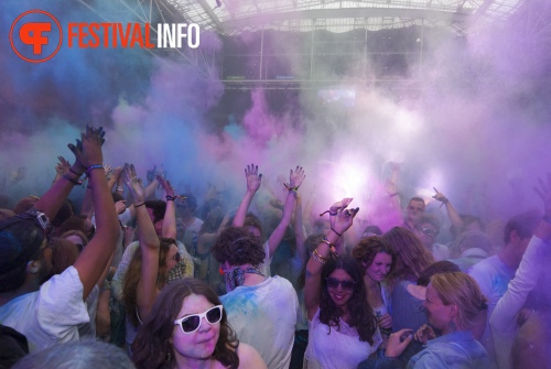 Sfeerfoto Holi Festival Of Colours Amsterdam 2013
