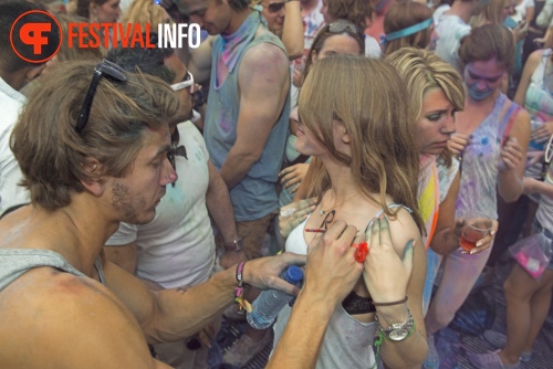 Sfeerfoto Holi Festival Of Colours Amsterdam 2013