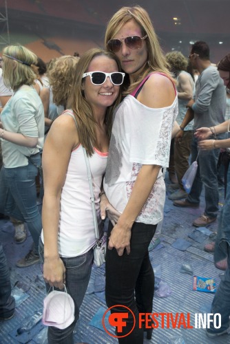 Sfeerfoto Holi Festival Of Colours Amsterdam 2013