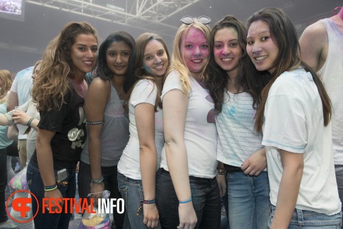 Sfeerfoto Holi Festival Of Colours Amsterdam 2013