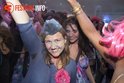 Sfeerfoto Holi Festival Of Colours Amsterdam 2013