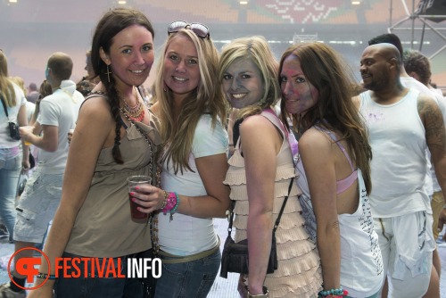 Sfeerfoto Holi Festival Of Colours Amsterdam 2013