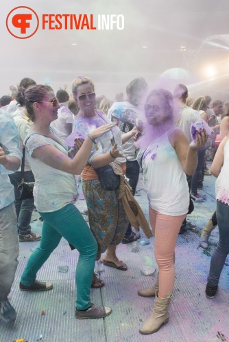 Sfeerfoto Holi Festival Of Colours Amsterdam 2013