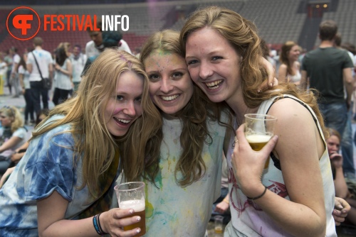 Sfeerfoto Holi Festival Of Colours Amsterdam 2013