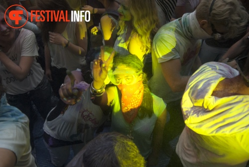 Sfeerfoto Holi Festival Of Colours Amsterdam 2013