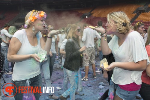 Sfeerfoto Holi Festival Of Colours Amsterdam 2013