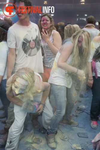 Sfeerfoto Holi Festival Of Colours Amsterdam 2013