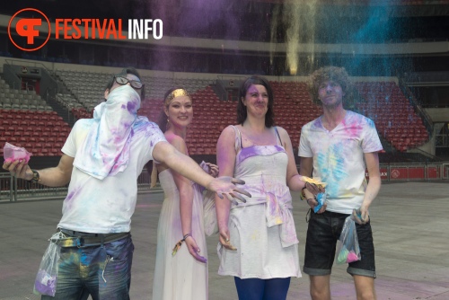 Sfeerfoto Holi Festival Of Colours Amsterdam 2013