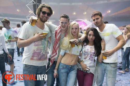 Sfeerfoto Holi Festival Of Colours Amsterdam 2013