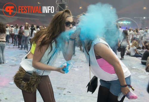 Sfeerfoto Holi Festival Of Colours Amsterdam 2013