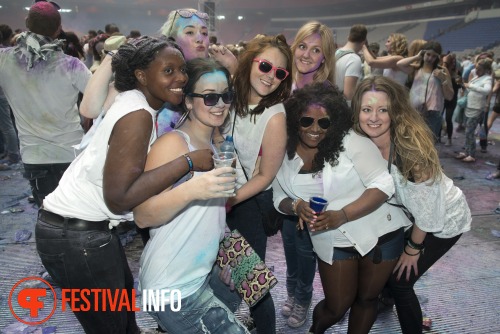 Sfeerfoto Holi Festival Of Colours Amsterdam 2013